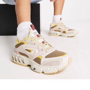 کتونی اورجینال زنانه برند نایک Nike مدل Air Zoom Fire کد 829703519 9 1 org zoom 277 e1716535404679