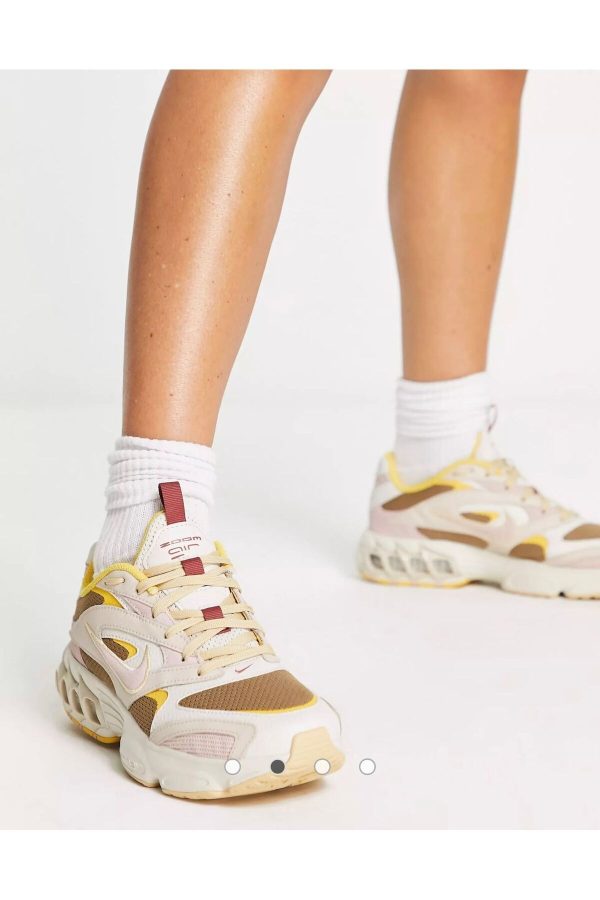 کتونی اورجینال زنانه برند نایک Nike مدل Air Zoom Fire کد 829703519 - Image 3