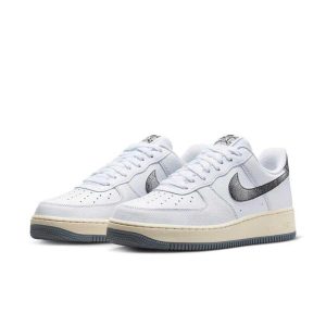 کفش بسکتبال اورجینال برند Nike مدل Air Force 1 ’07 Lx کد 751143519