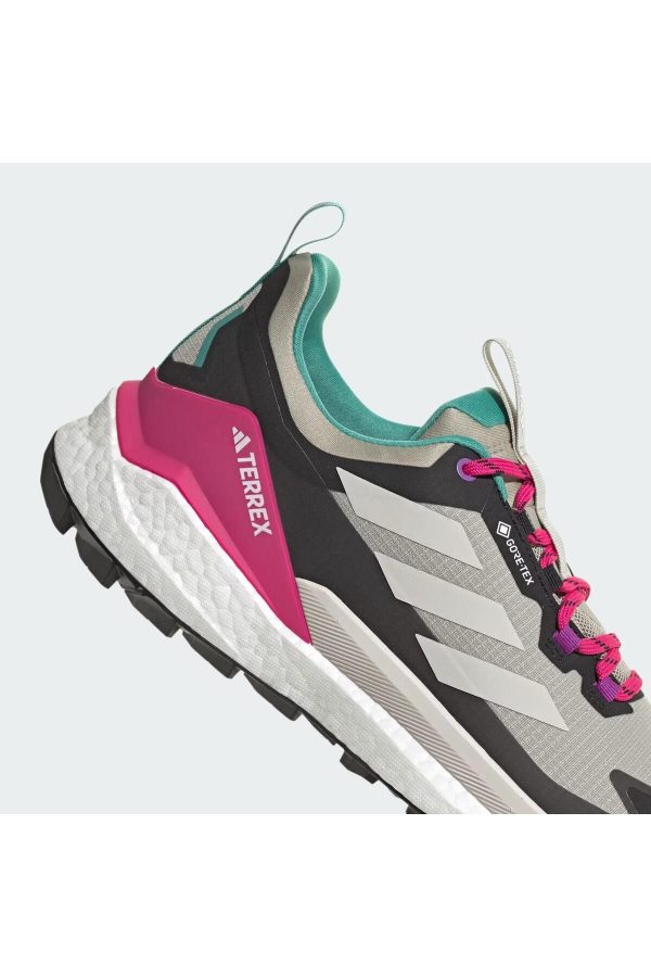 کفش کوهنوردی اورجینال برند Adidas کد 813211429 - Image 8