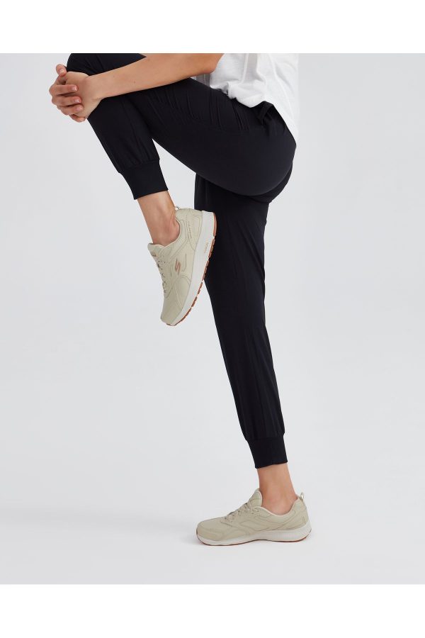 کفش دویدن اورجینال برند Skechers مدل Go Run Consistent کد 357987349 - Image 2
