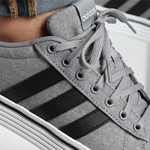 کتونی اورجینال برند Adidas مدل Daily 40 کد 847808045