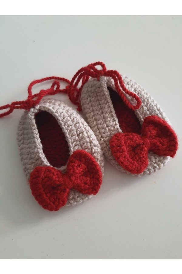 جوراب اورجینال برند Atolye hamarat مدل Handmade baby booties کد 808499717